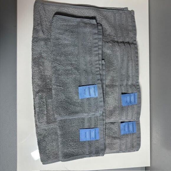 Simply Vera Wang Pure Luxury 2 hand towels and 2 wash cloths 4 pc Set Grey/Blue - Picture 2 of 4